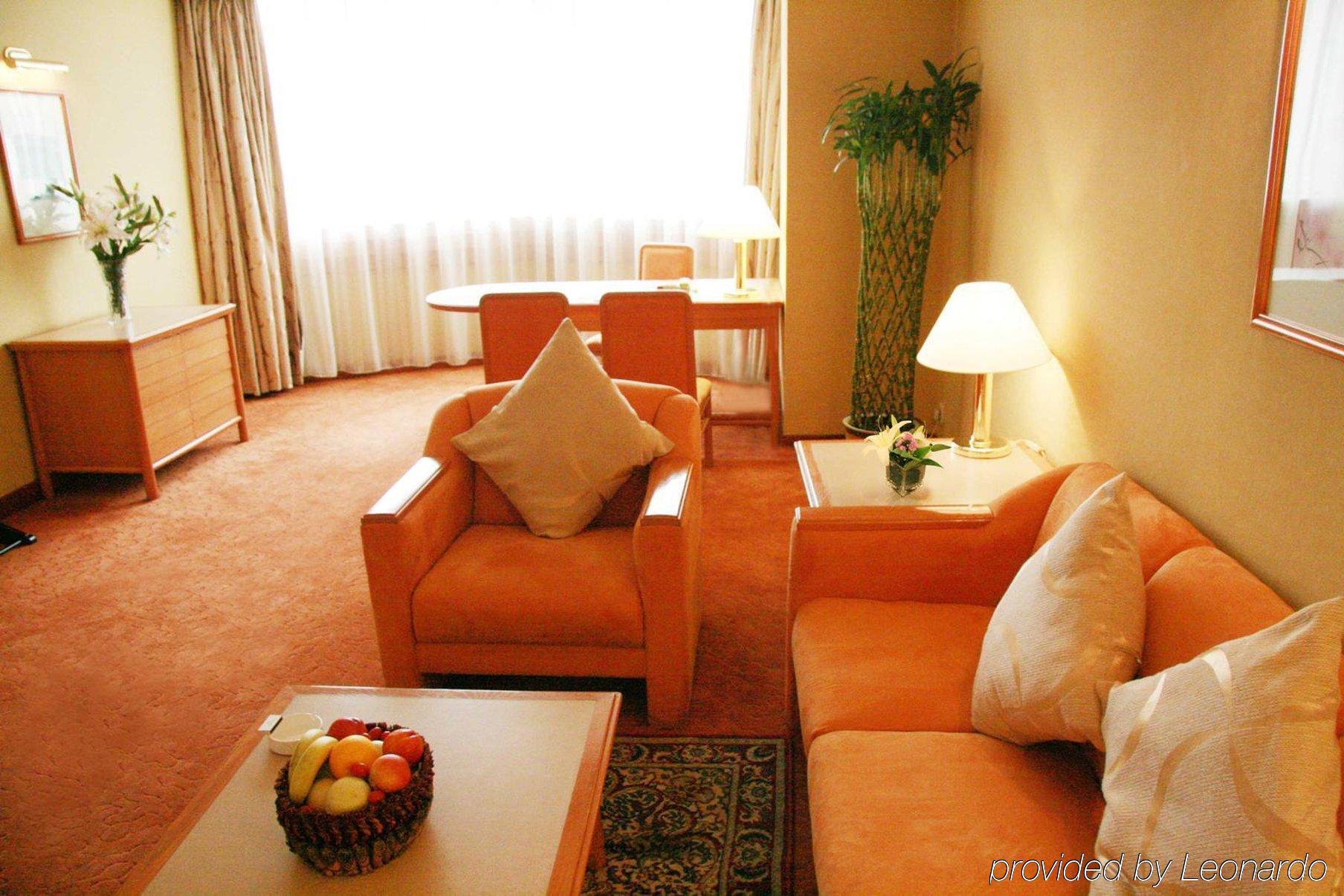 فندق Gloria Plaza شنيانج الغرفة الصورة